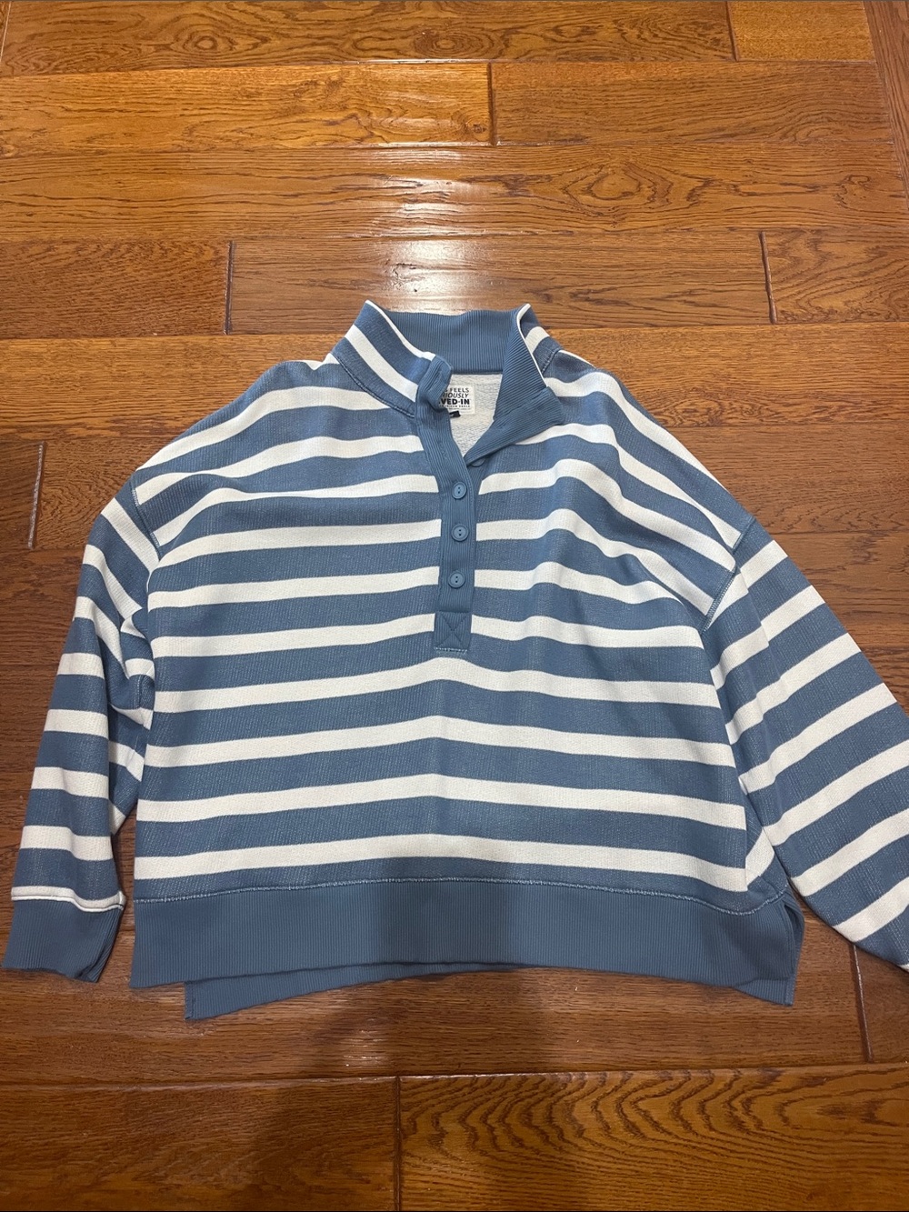 American Eagle Light Blue Lived-In Henley Sweatshirt